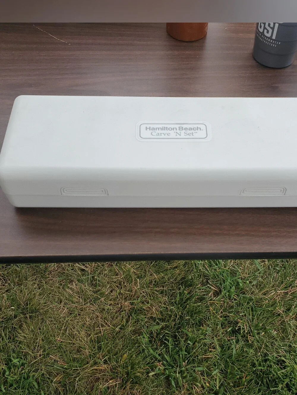 Hamilton Beach White Electric Corded Carving Knife Set with Serving Fork